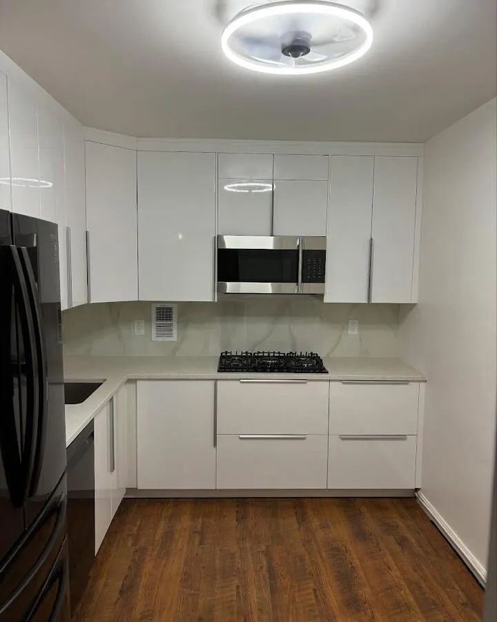 Renovated kitchen with quartz countertops in Van Buren
